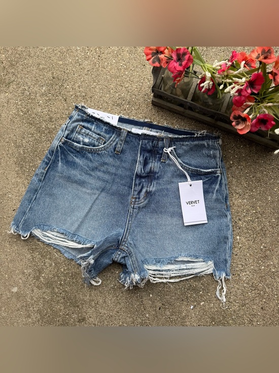 Vervet Blue Pants - NWT Vervet Blue Distressed Jean Shorts Size XS